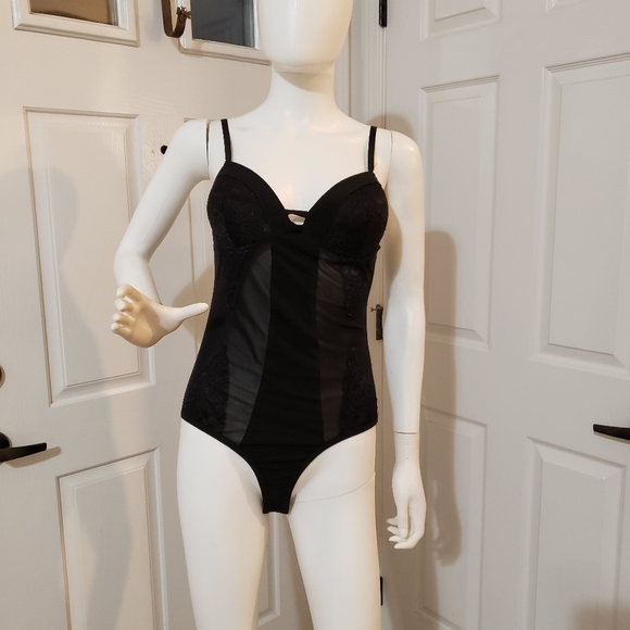 Haute Monde size Large - Picture 1 of 8